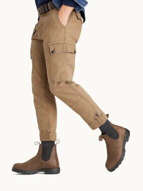 Blundstone Classics #1609 Chelsea Boot - Color: Antique Brown - Size: US 10.5